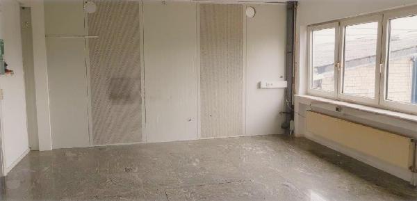 K800_69 Büro 2.JPG
