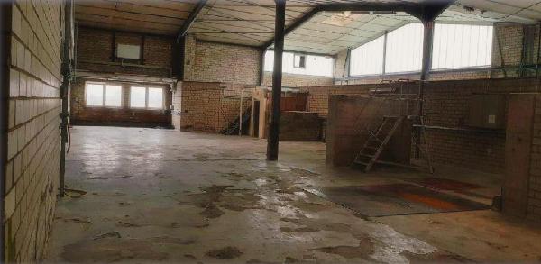 K800_62 Halle Ecke 2 Etag..JPG